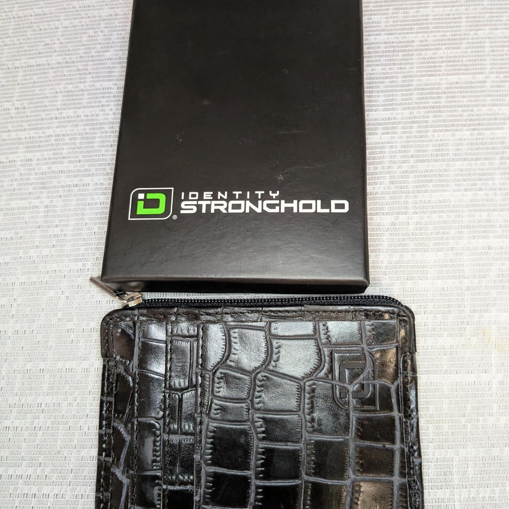 Black Croc-Embossed Zip Wallet